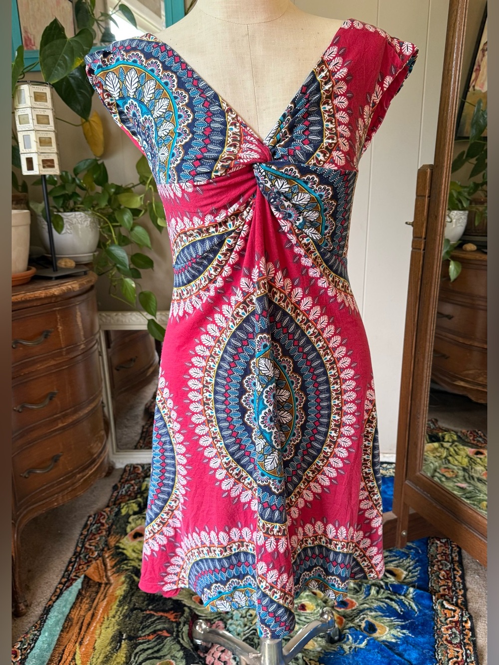 GYPSY CHIC Twist Frnt Mod Leaf Print Stretch Viscose Knit Dress Red/Brown Sz M/L